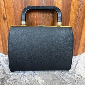 Vintage  Dover  Pebble Faux Leather Purse  Structure Bag Doctors Style Black